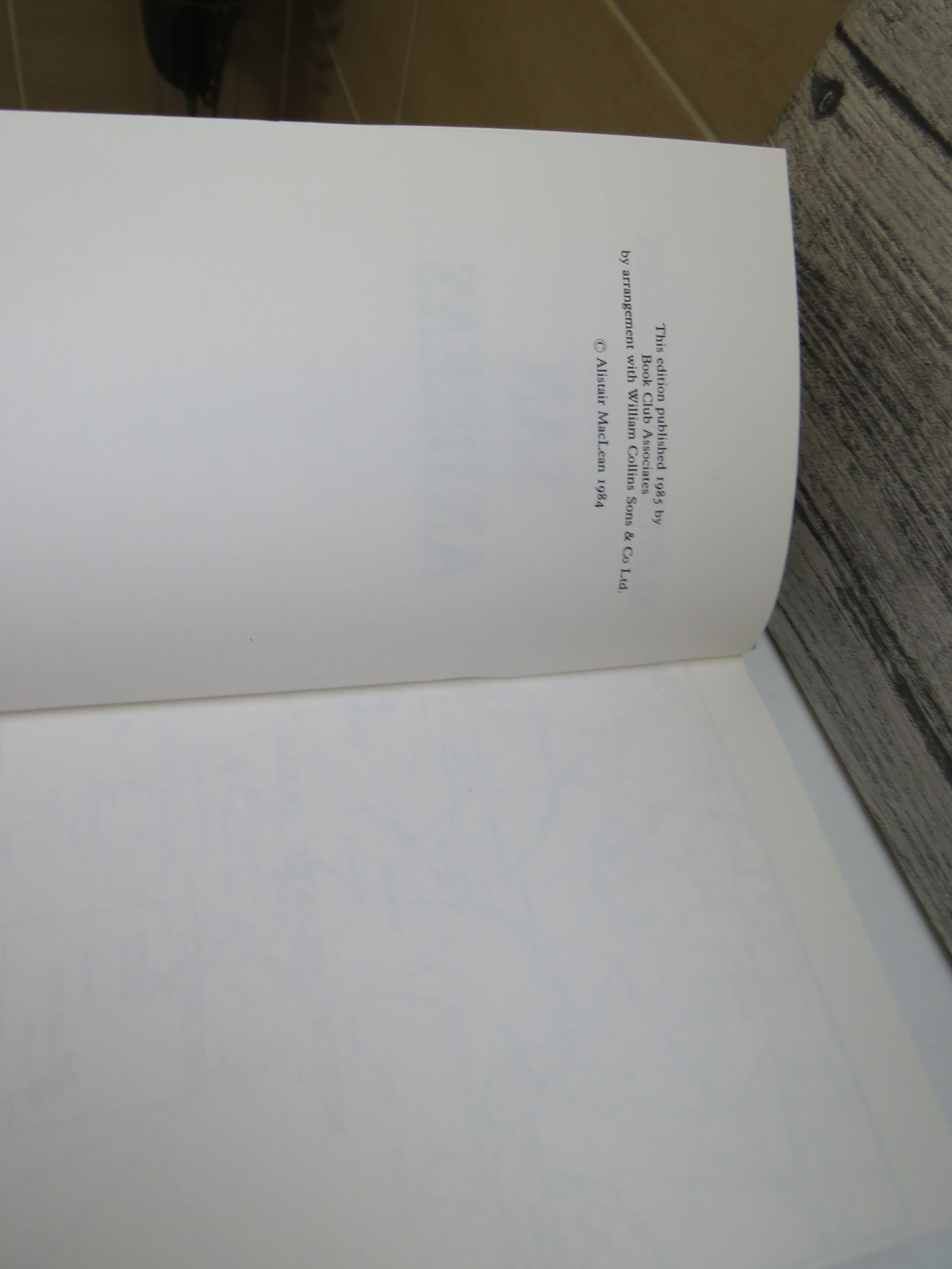 San Andreas By Alistair MaClean 1985 book image 4