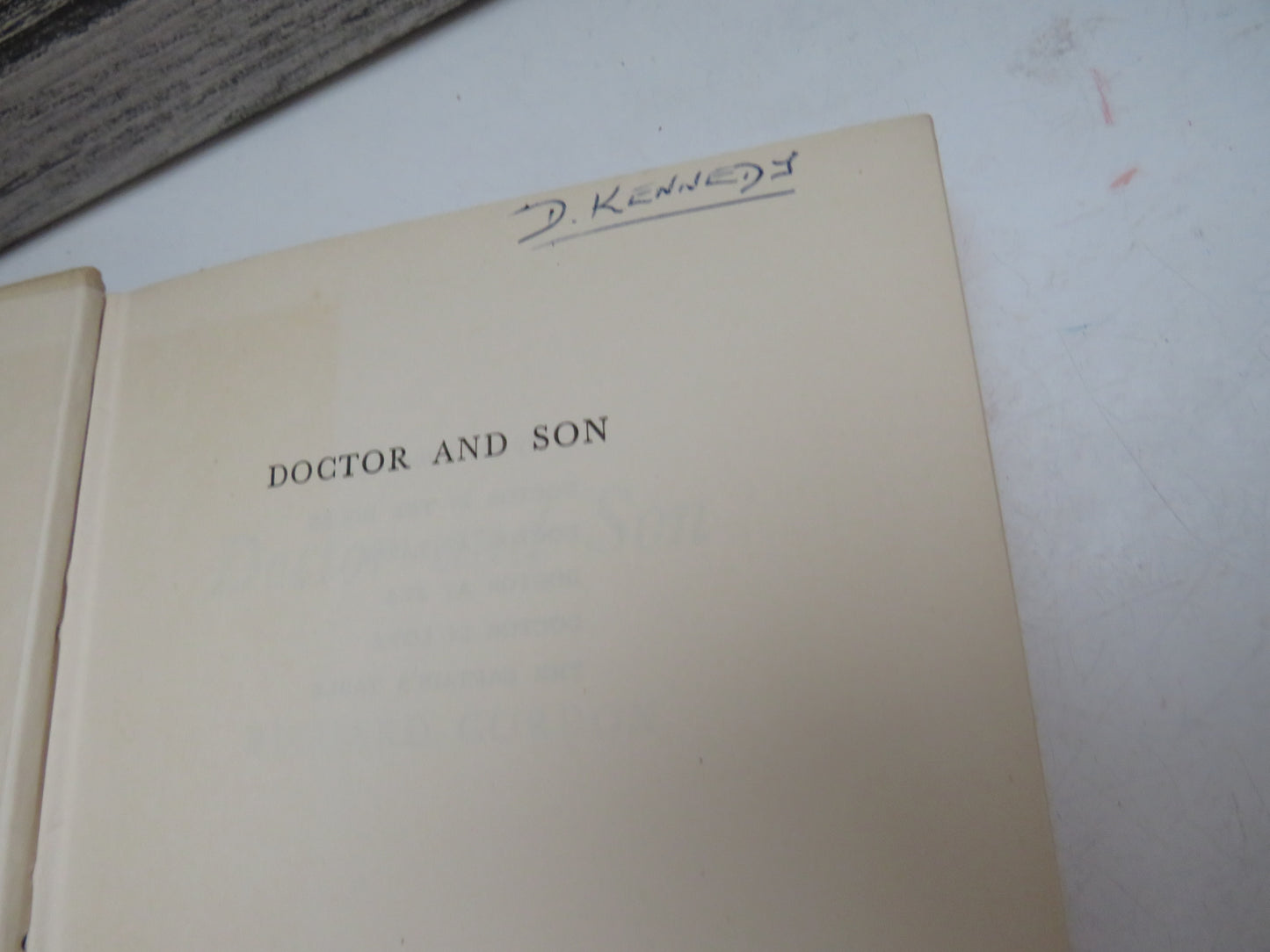 Doctor and Son By Richard Gordon 1959 book image 3