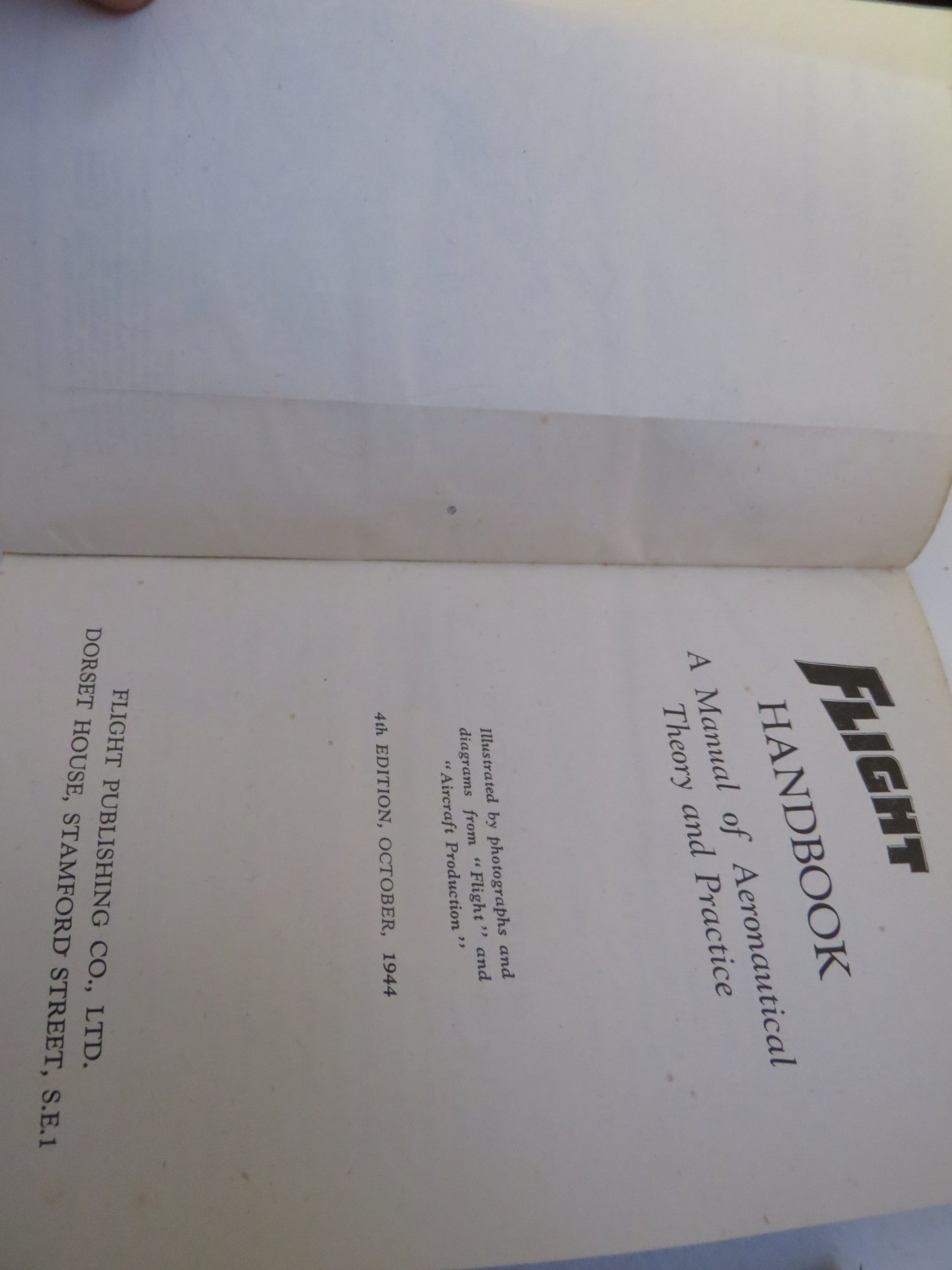 Flight Handbook A Manual of Aeronautical Theory and Practice 1944