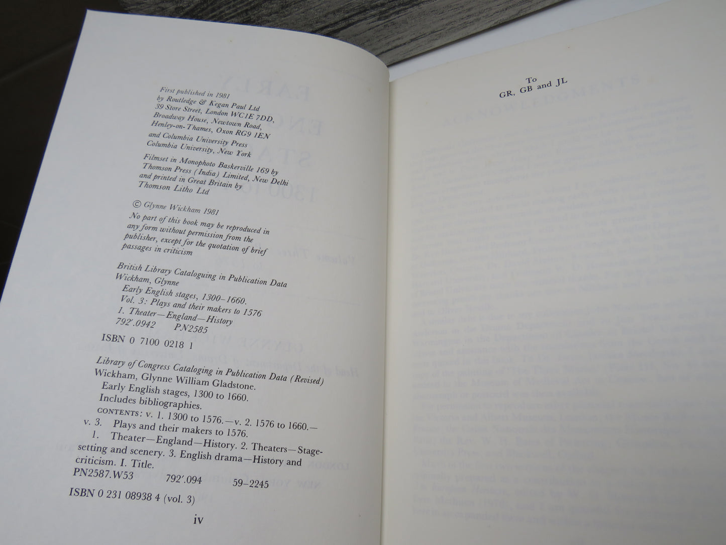 Early English States 1300 To 1660 Volume Three: Plays and Their Makers To 1576 By Glynne Wickham 1981