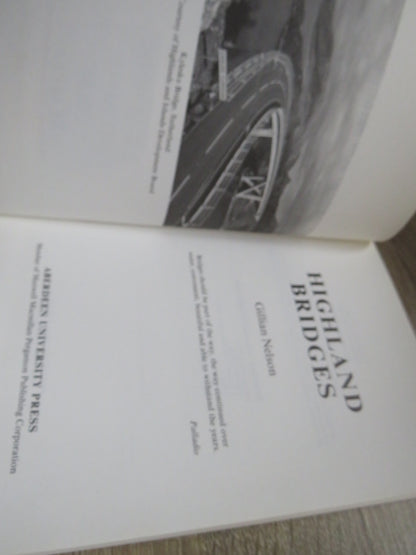 Highland Bridges By Gillian Nelson 1990 book image 3