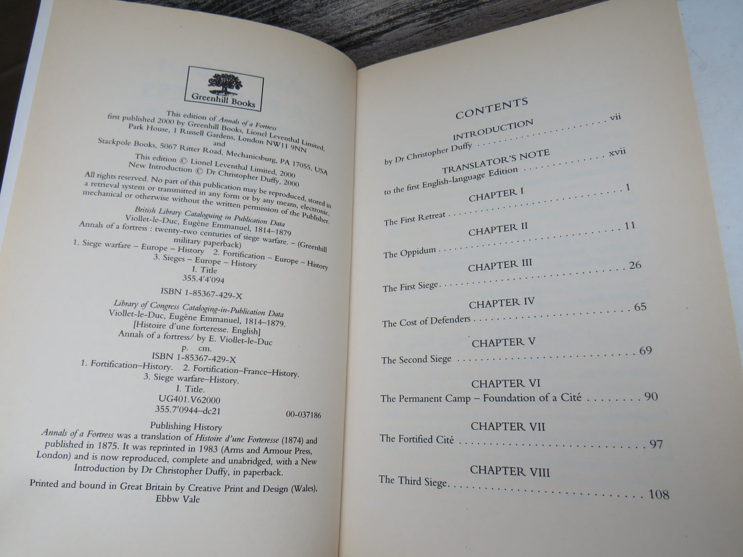 Annals of a Fortress Twenty-Two Centuries of Siege Warfare By E. Viollet-Le-Duc 2000