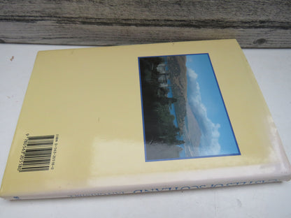 Castles of Scotland By Ian Grimble 1988