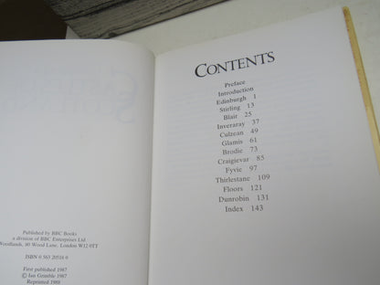 Castles of Scotland By Ian Grimble 1988
