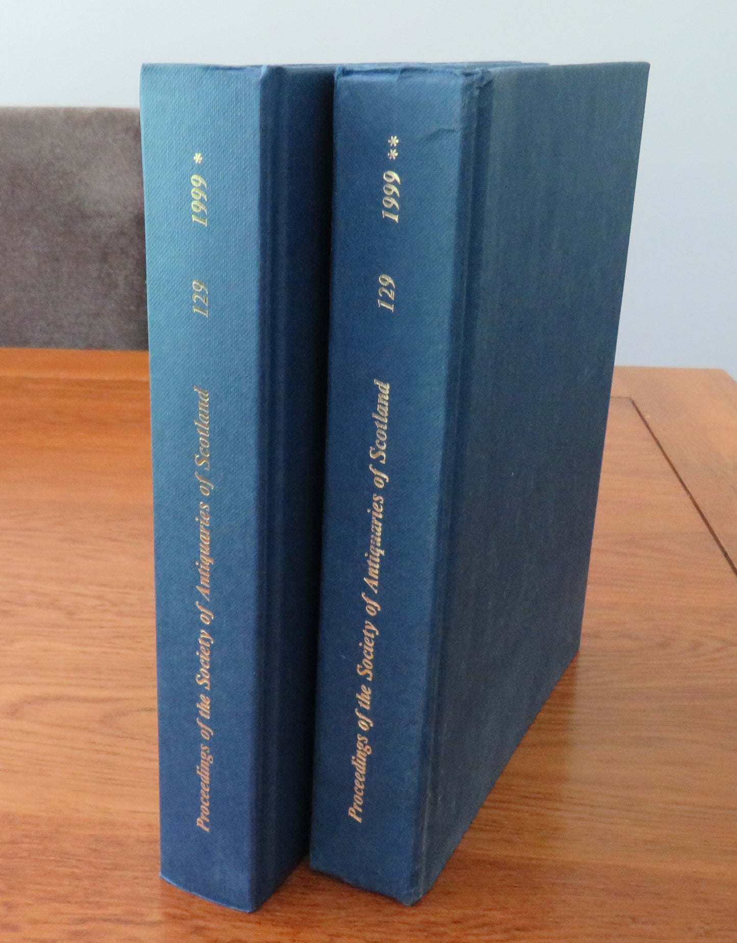 Proceedings of the Society of Antiquaries of Scotland Both of Volumes 129 (1999)