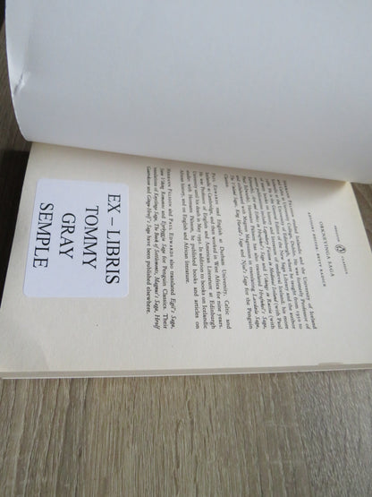 Orkneyinga Saga The History of the Earls of Orkney - Penguin Classics book image 2