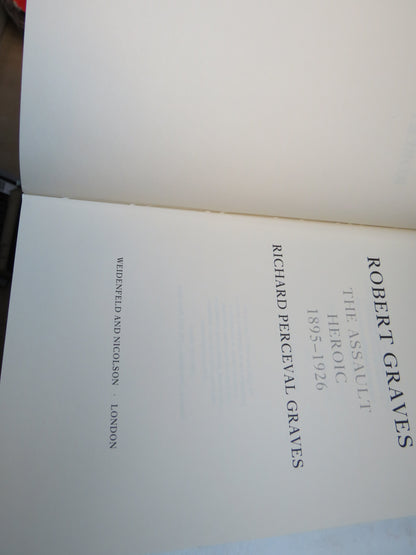 Robert Graves The Assault Heroic 1895-1926 By Richard Perceval Graves 1986 book image 3
