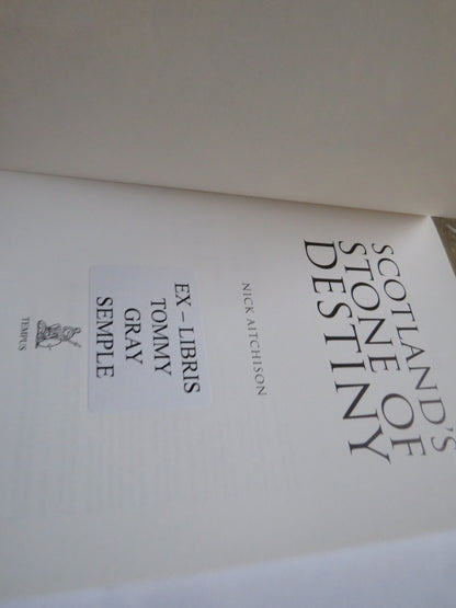 Scotland's Stone of Destiny By Nick Aitchison 2003 book image 2