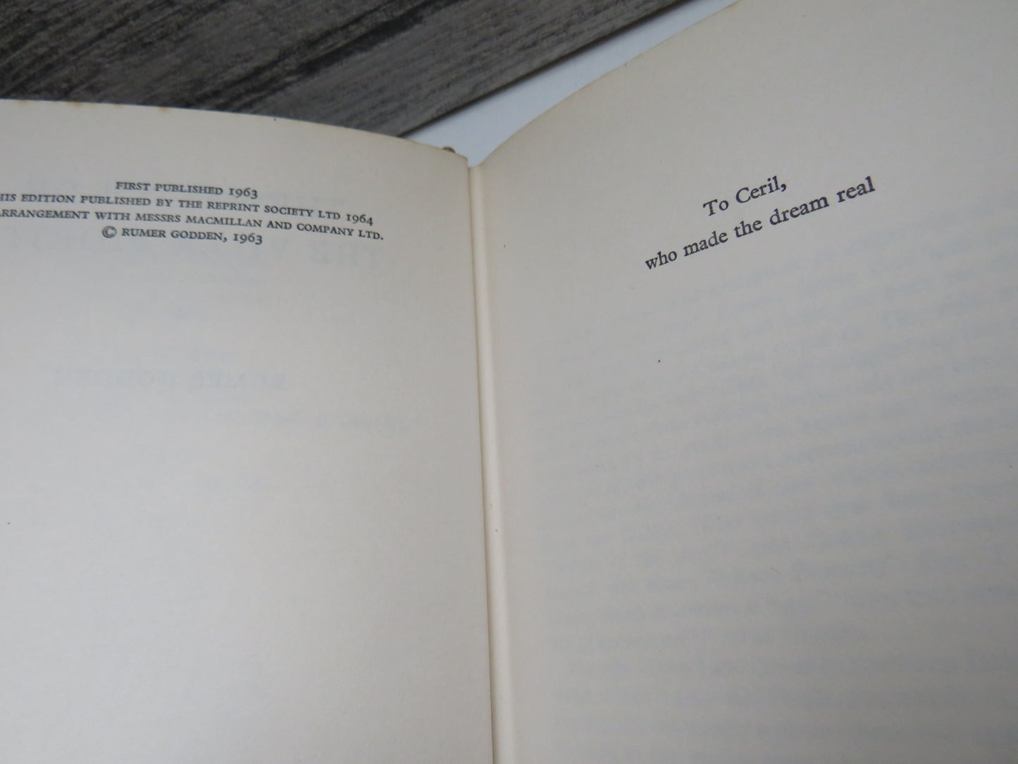 The Battle of The Villa Fiorita By Rumer Godden 1964