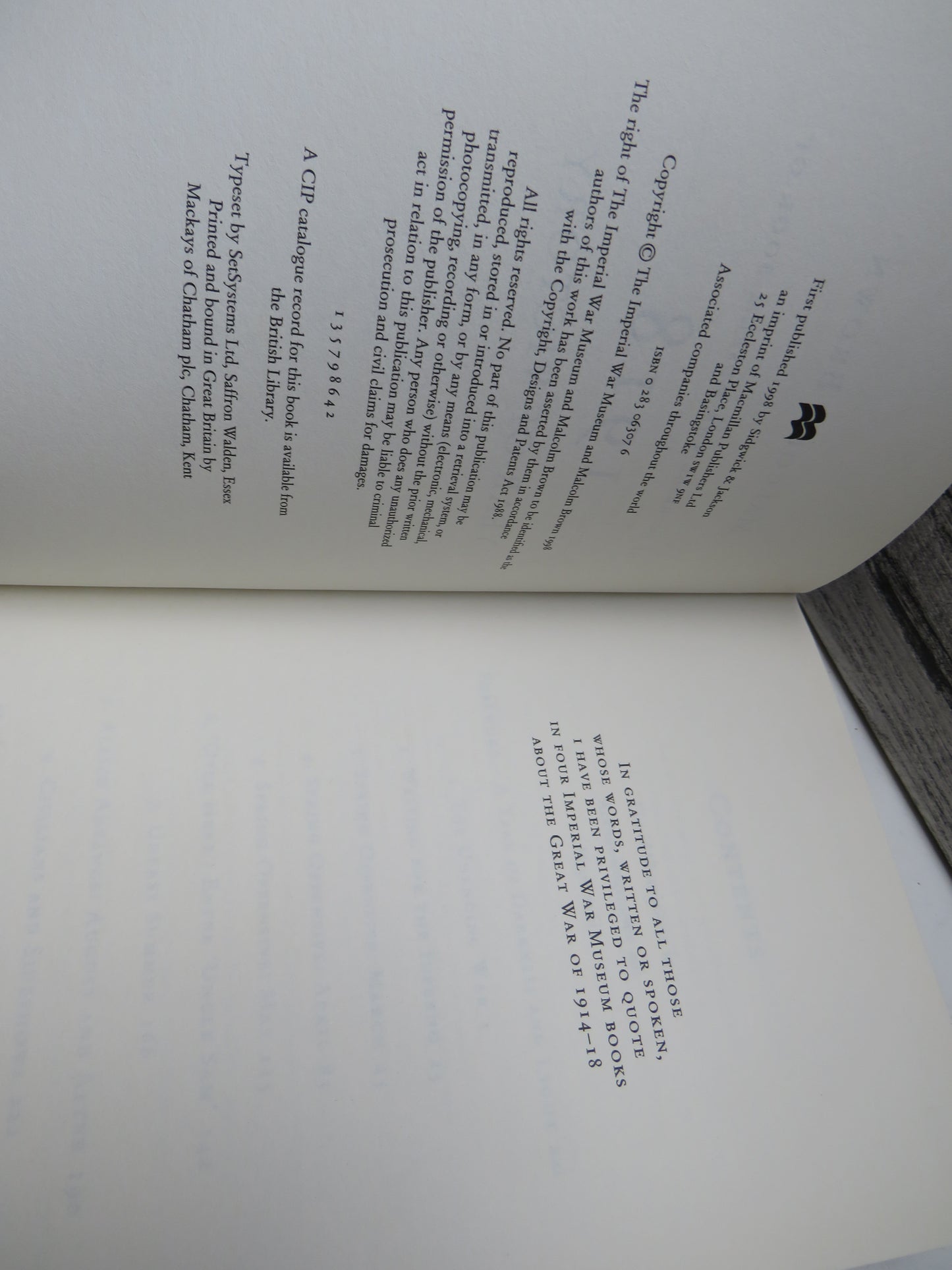 The Imperial War Museum Book of 1918 Year of Victory By Malcolm Brown 1998 (Vintage History Book) book 4