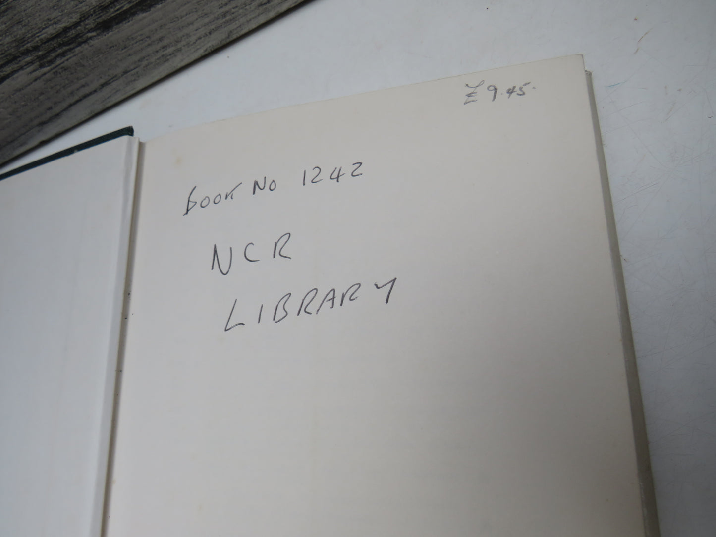 Atomic Absorption Spectroscopy By Walter Slavin 1968 (Vintage Science Book) book 3