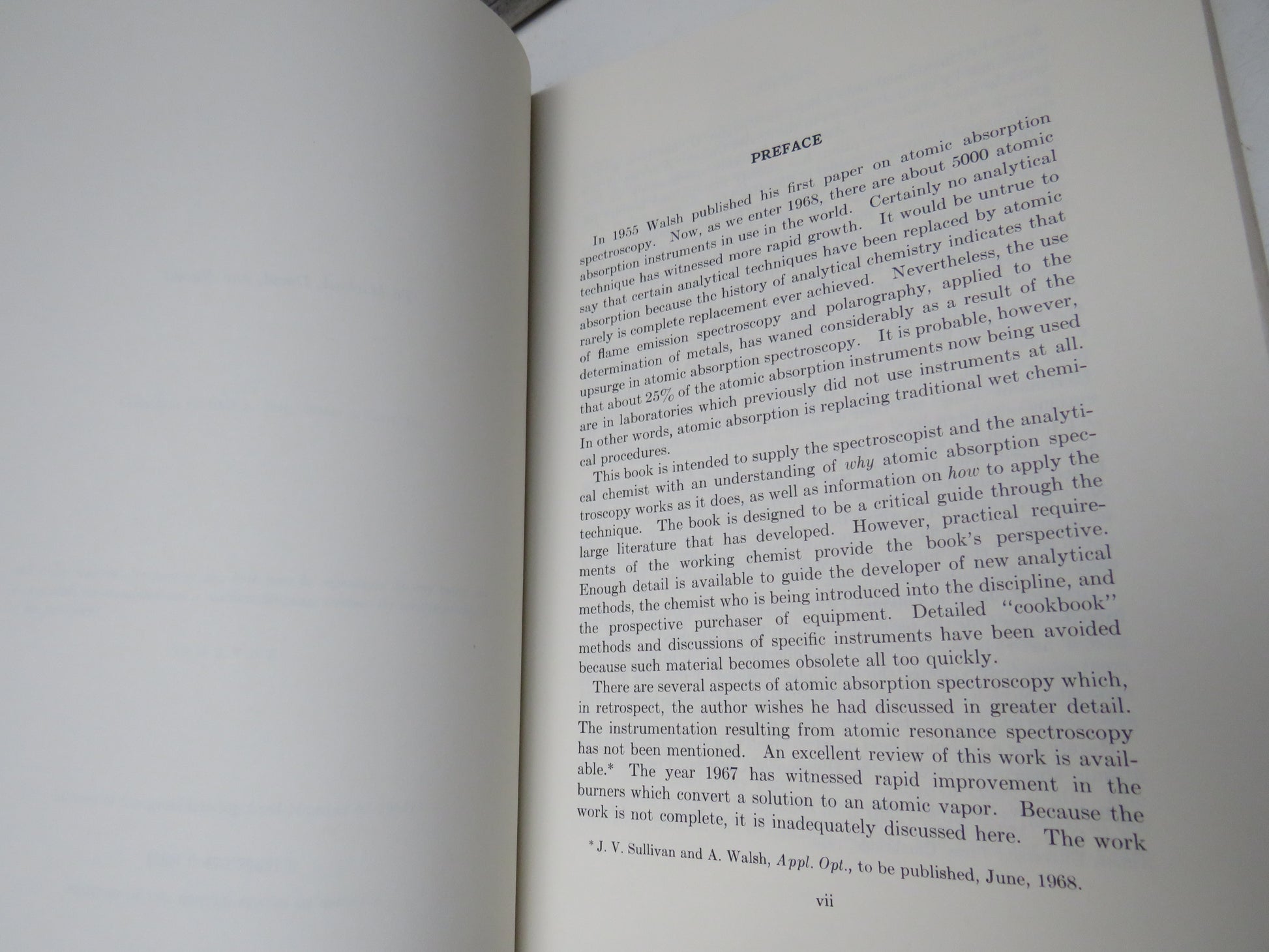 Atomic Absorption Spectroscopy By Walter Slavin 1968 (Vintage Science Book) book 5