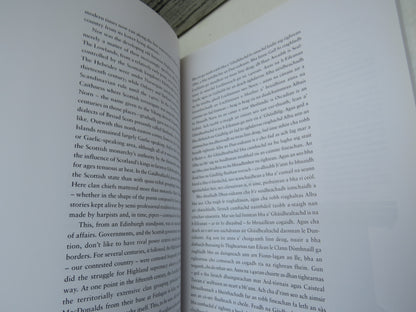 Fonn's Duthchas Land and Legacy Featuring A Narrative Essay By James Hunter 2006 book image 5