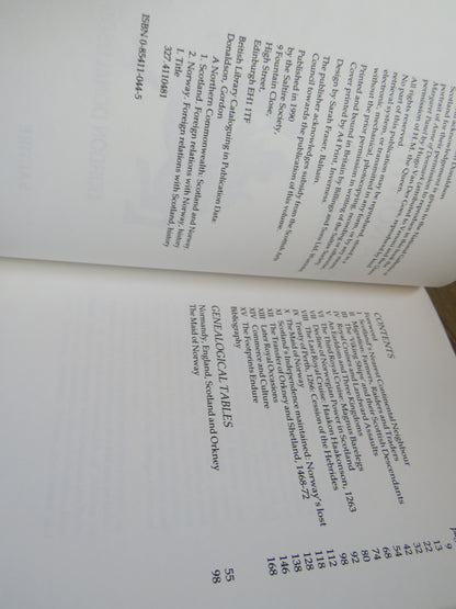 A Northern Commonwealth Scotland and Norway By Gordon Donaldson 1990 book image 4