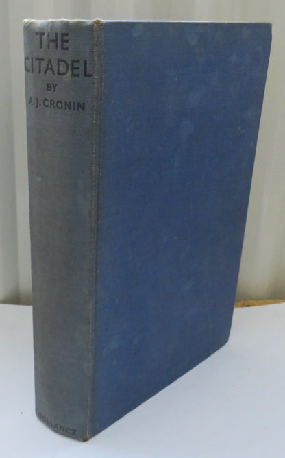 The Citadel By A.J. Cronin 1939, Vintage Book book image 2