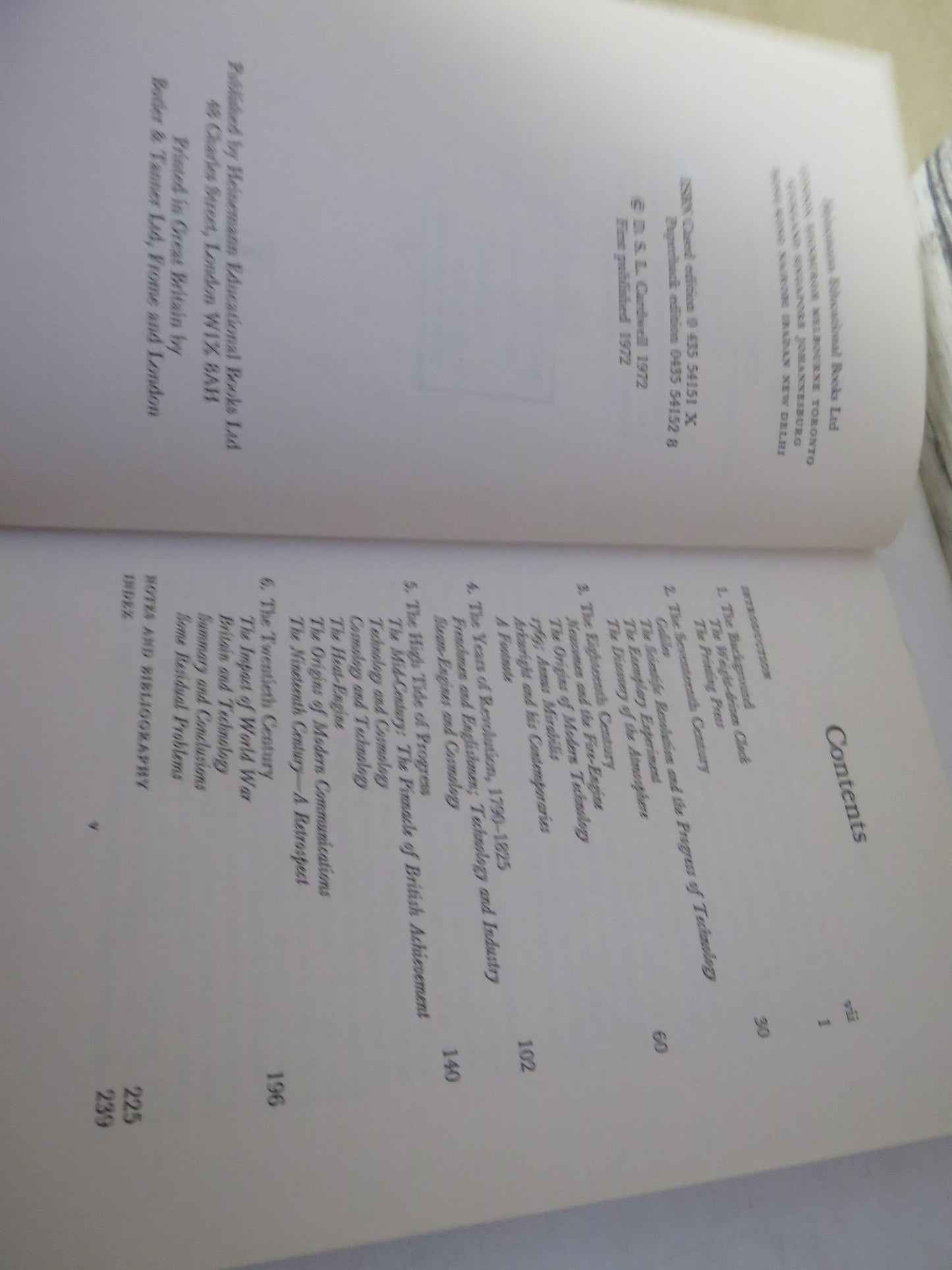 Technology, Science and History By D.S.L. Cardwell 1972