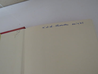 The English Library Sources and History By Raymond Irwin 1966 book image 3