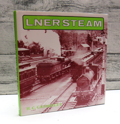 Linerer Steam 1923-1948 By H.C. Casserley (Vintage Railway Book) book front cover