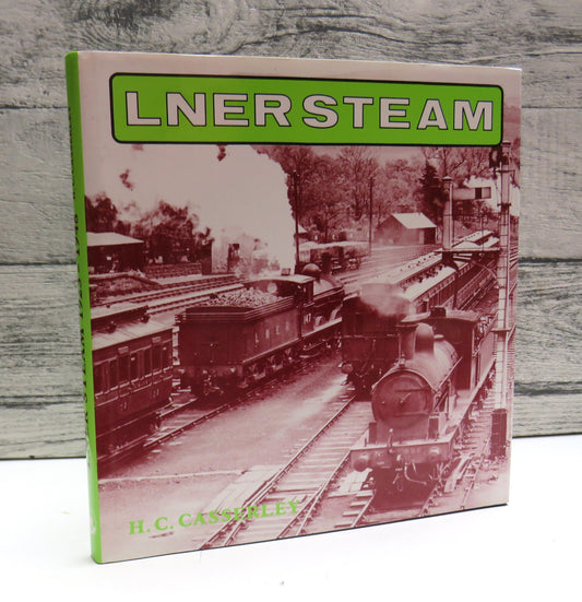 Linerer Steam 1923-1948 By H.C. Casserley (Vintage Railway Book) book cover