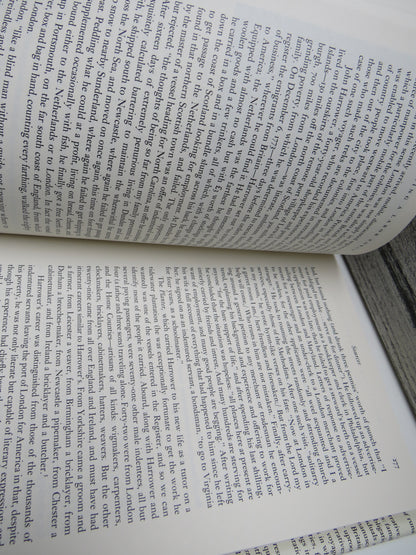 Voyagers to the West, Emigration from Britain to America on the Eve of the Revolution by Bernard Bai book image 5
