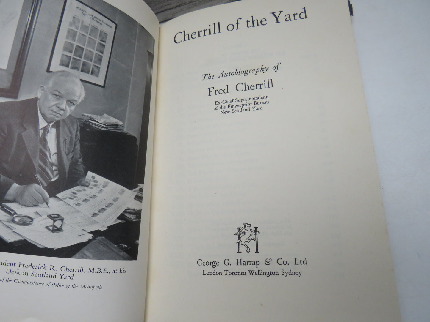 Cherrill of the Yard, The Autobiography of Fred Cherrill, Ex-Chief Superintendent of the Fingerprint Bureau New Scotland Yard, 1954
