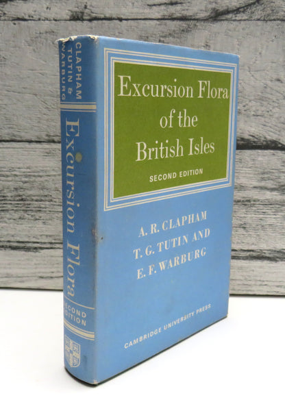 Excursion Flora of the British Isles by Clapham, Tutin & Warburg, 1968 book front cover