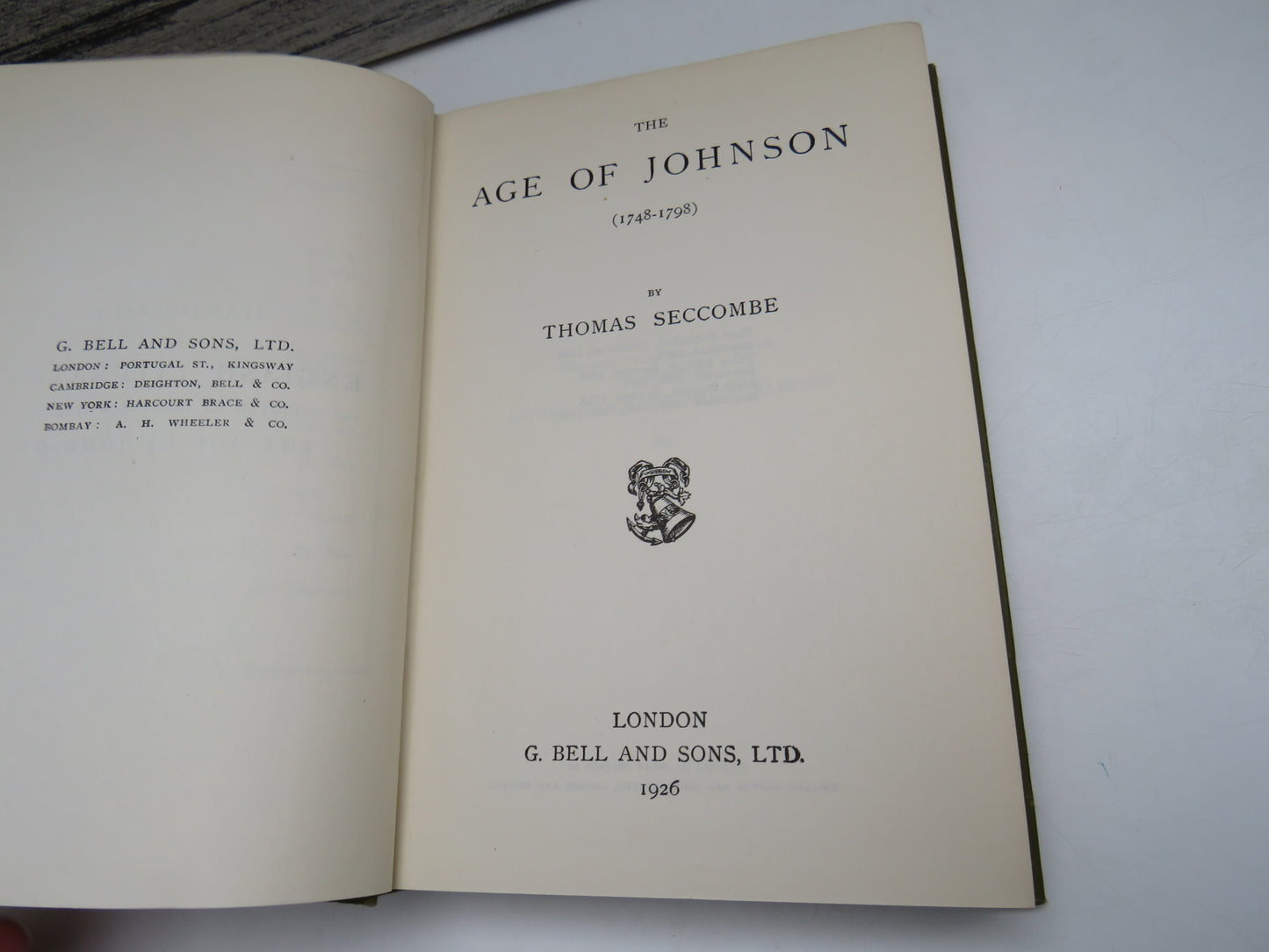 The Age of Johnson (1748-1798) by Thomas Seccombe, 1926