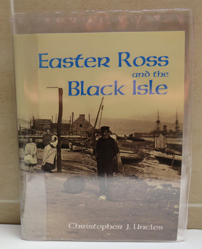 Easter Ross and the Black Isle Compiled By Christopher J. Uncles 1998 book image 2