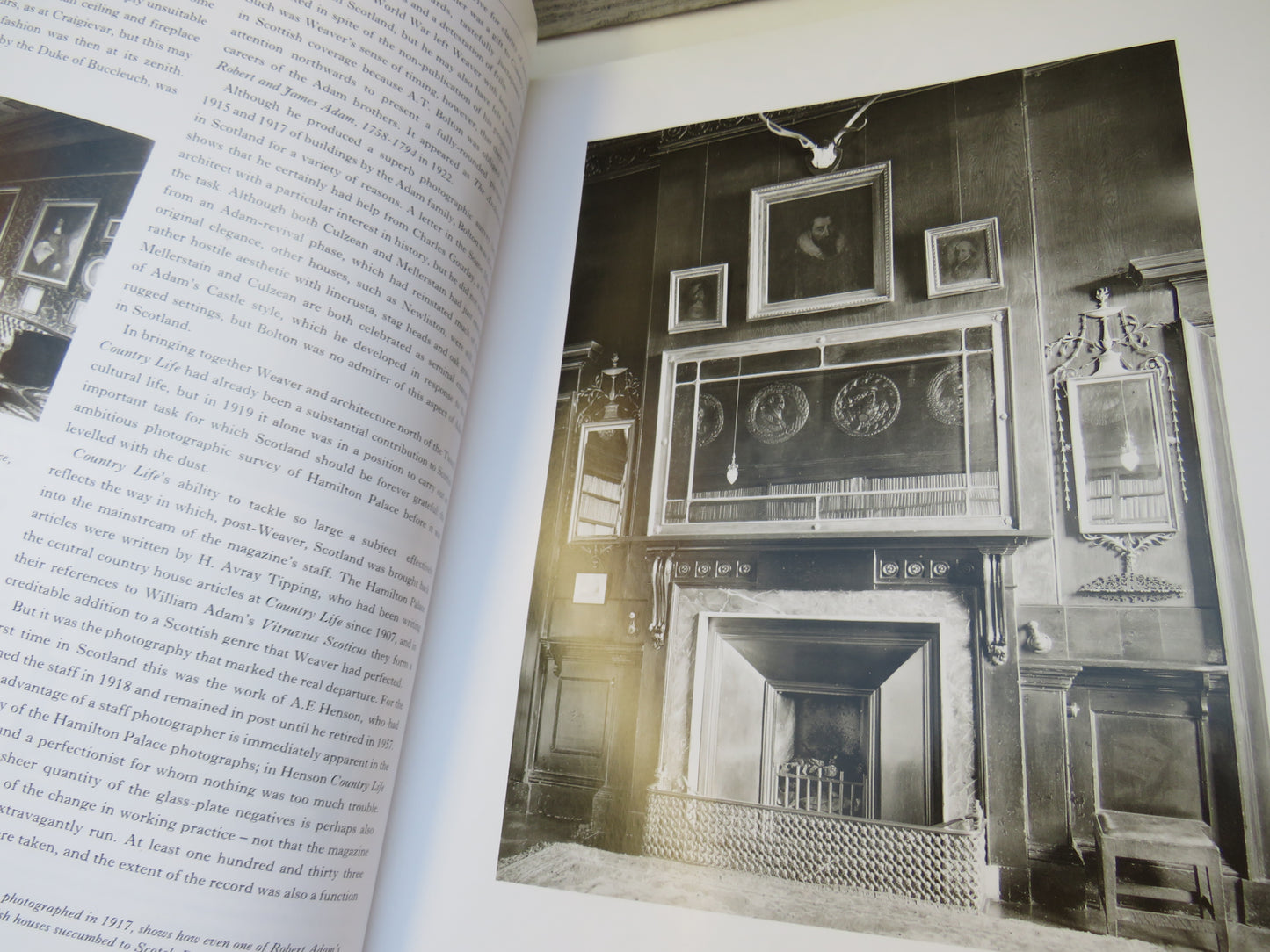 Scottish Houses and Gardens From The Archives of Country Life By Ian Gow 2007