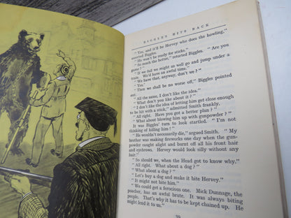 Biggles Goes To School The Story of Biggles Early Life and School Days By Captain W. E. Johns 1951