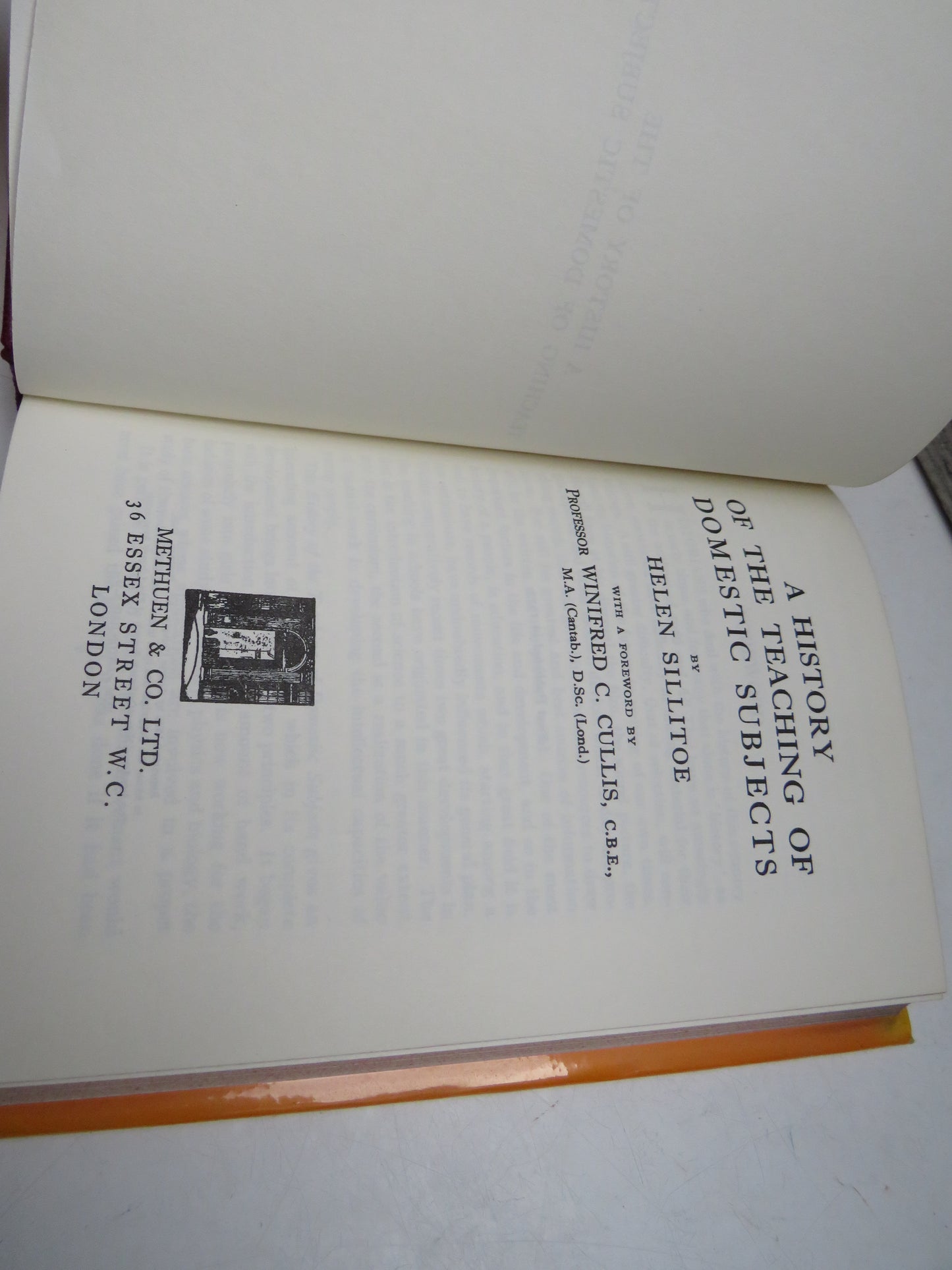 A History of the Teaching of Domestic Subjects by Helen Sillitoe 1933