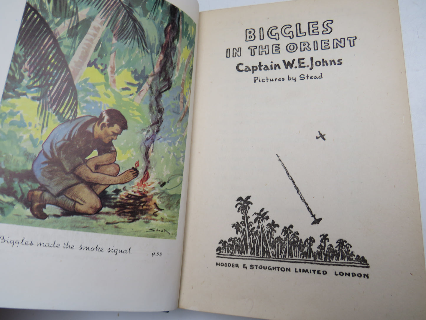 Biggles In The Orient By Captain W.E. Johns 1948
