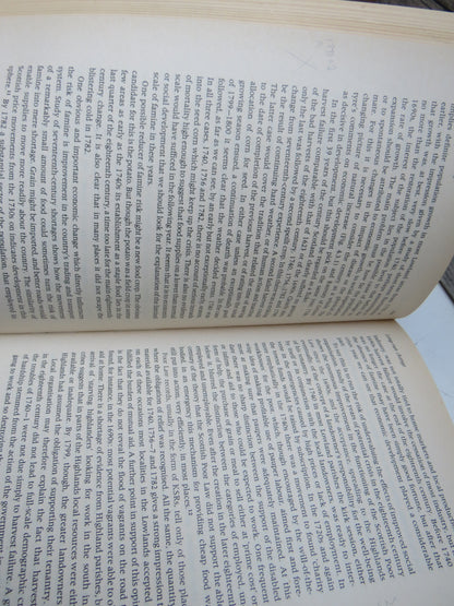 Scottish Population History From The 17thC Century To The 1930s book image 7