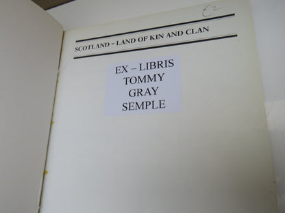 Scotland Land of Kin and Clan By R.W. Munro 1980 book image 4