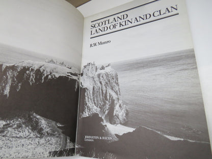 Scotland Land of Kin and Clan By R.W. Munro 1980 book image 5