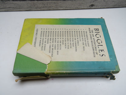 Biggles Flies North By Captain W. E. Johns 1952