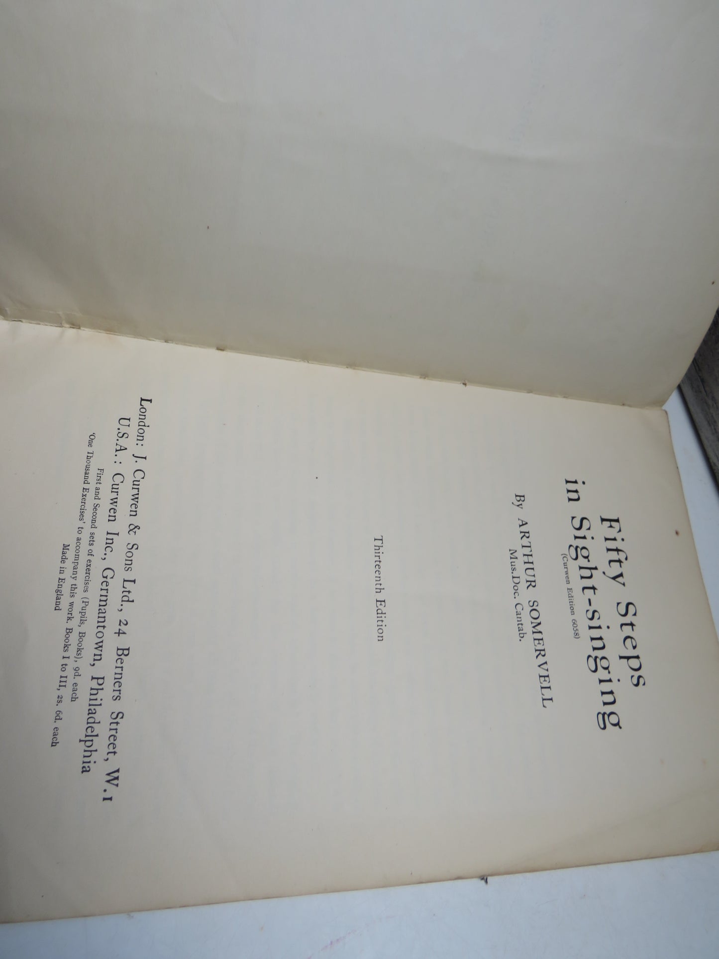 Fifty Steps In Sight Seeing - Singing By Arthur Somervell