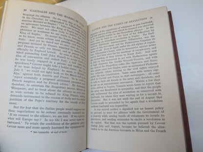 Garibaldi and the Making of Italy, June0NOvember, 1860 by George Macaulay Trevelyan, 1920 book image 4