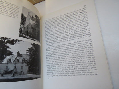 Living Traditions of Scotland by George Scott-Moncrieff book image 4