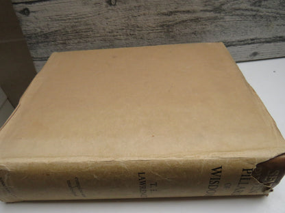 Seven Pillars of Wisdom, A triumph by T. E. Lawrence, 1935 book image 2