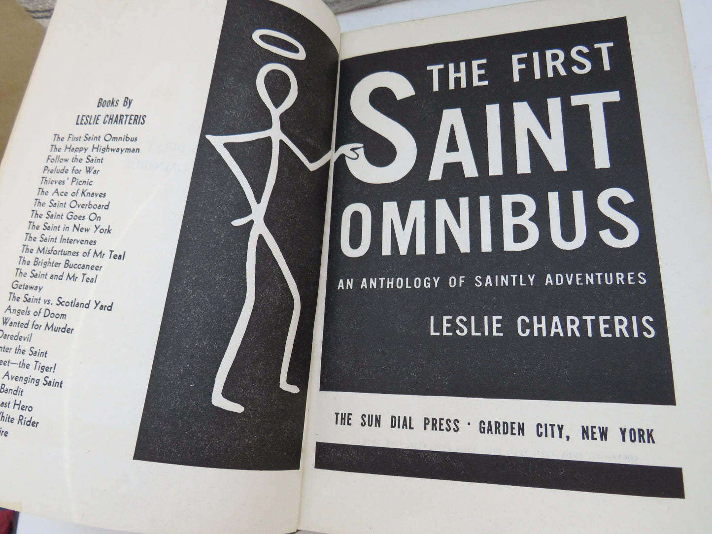 The First Saint Omnibus An Anthology of Saintly Adventures By Leslie Charteris 1939