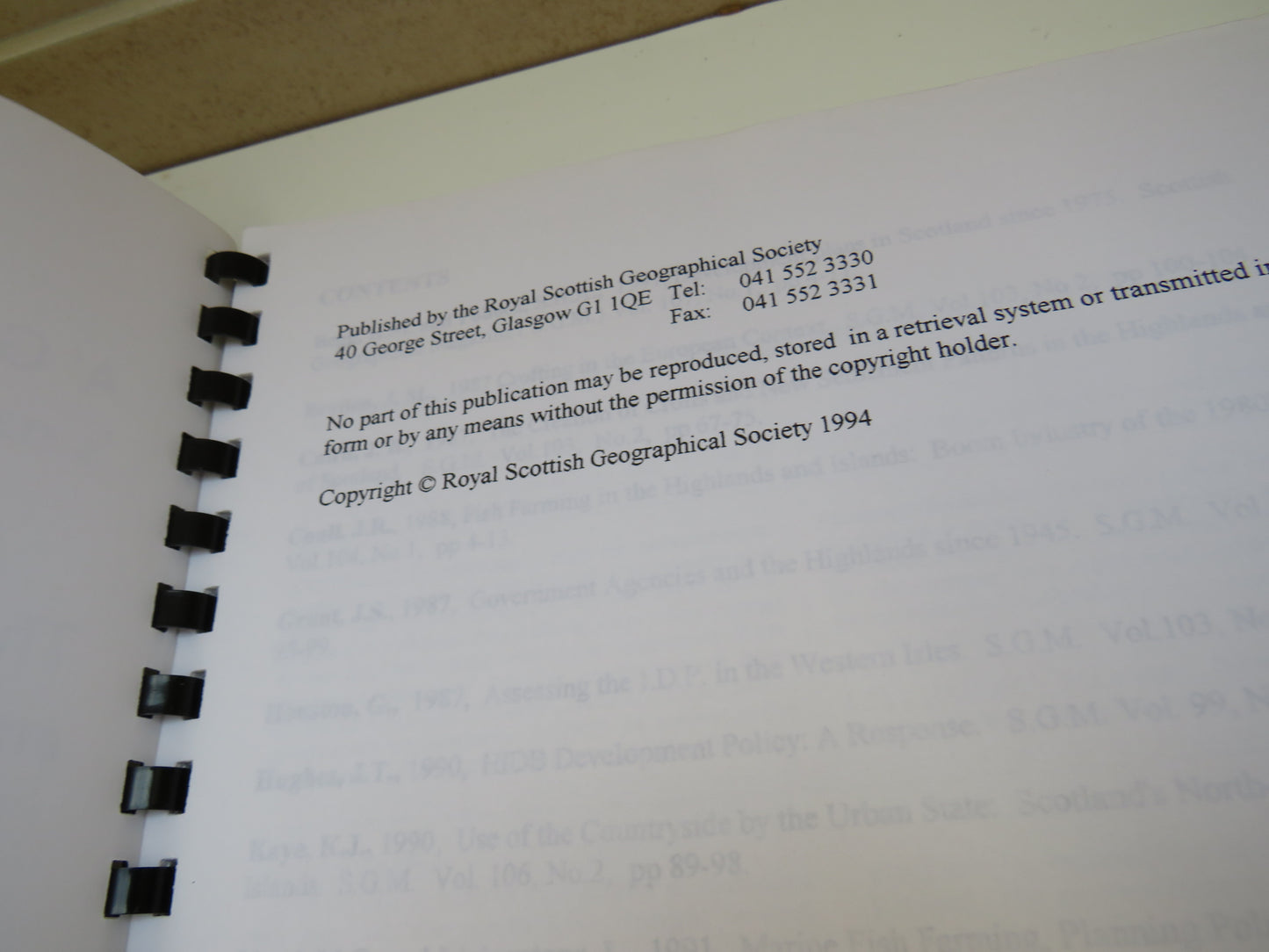 A'Ghaidhealtachd 's na h-Eileanan The Highlands and Islands A Collection of Papers 1982-1994 From The Journal of the Royal Scottish Geographical Society