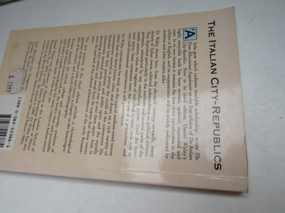 The Italian City-Republics 3rd Edition By Daniel Waley 1988 (Modern History Book) book image 2