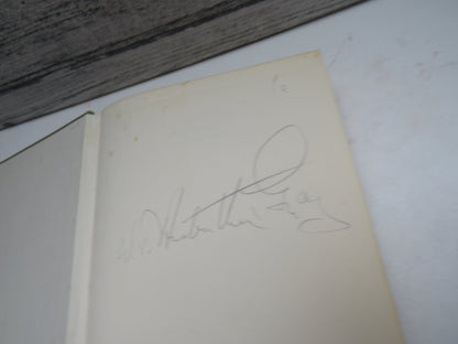 The Memoirs of Lord Chandos by Oliver Lyttelton, Viscont Chandos, 1962 book image 3