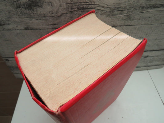 Burke's Genealogical and Heraldic History of the Peerage Baronetage and Knightage 1967