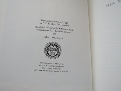 English Blue and White Porcelain of the 18th Century By Stanley W. Fisher 1989 book image 3
