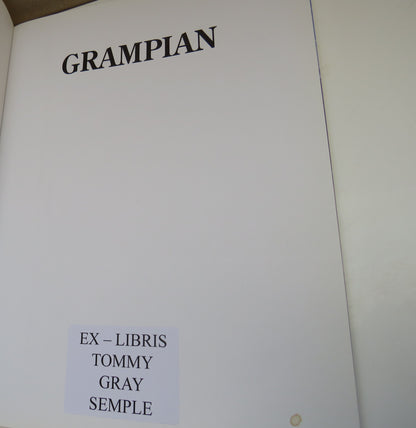 Grampian A Country in Miniature by Ross Leckie, 1991 book image 3