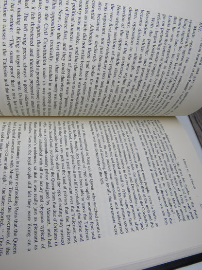 Words of Fire, Deeds of Blood The Mob, The Monarchy, and the French Revolution By Oliver Bernier 1989