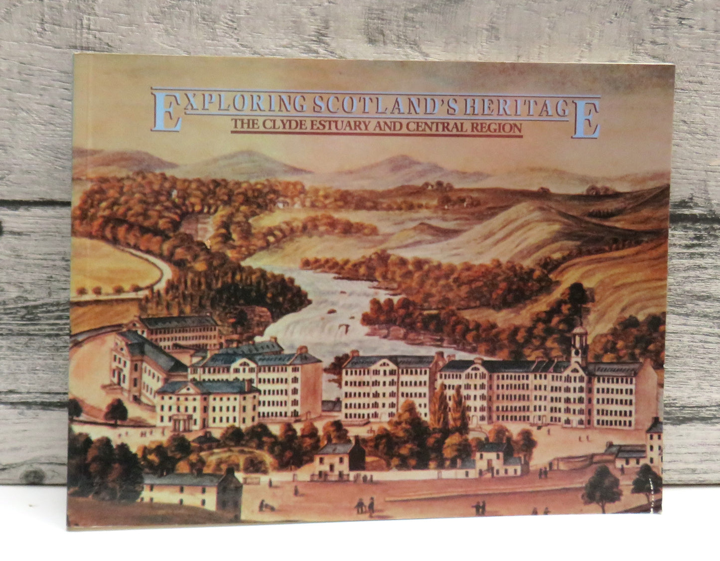 Exploring Scotland's Heritage The Clyde Estuary and Central Region By J B Stevenson 1985