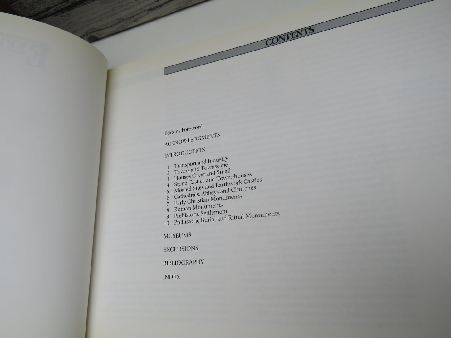 Exploring Scotland's Heritage The Clyde Estuary and Central Region By J B Stevenson 1985